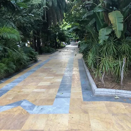 Parque Alameda Апартаменты Марбелья